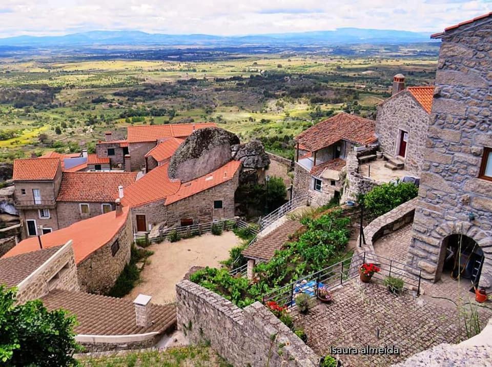 فيلا مونسانتوفي Casa Do Miradouro المظهر الخارجي الصورة