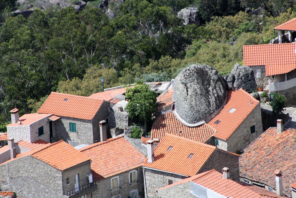 فيلا مونسانتوفي Casa Do Miradouro المظهر الخارجي الصورة