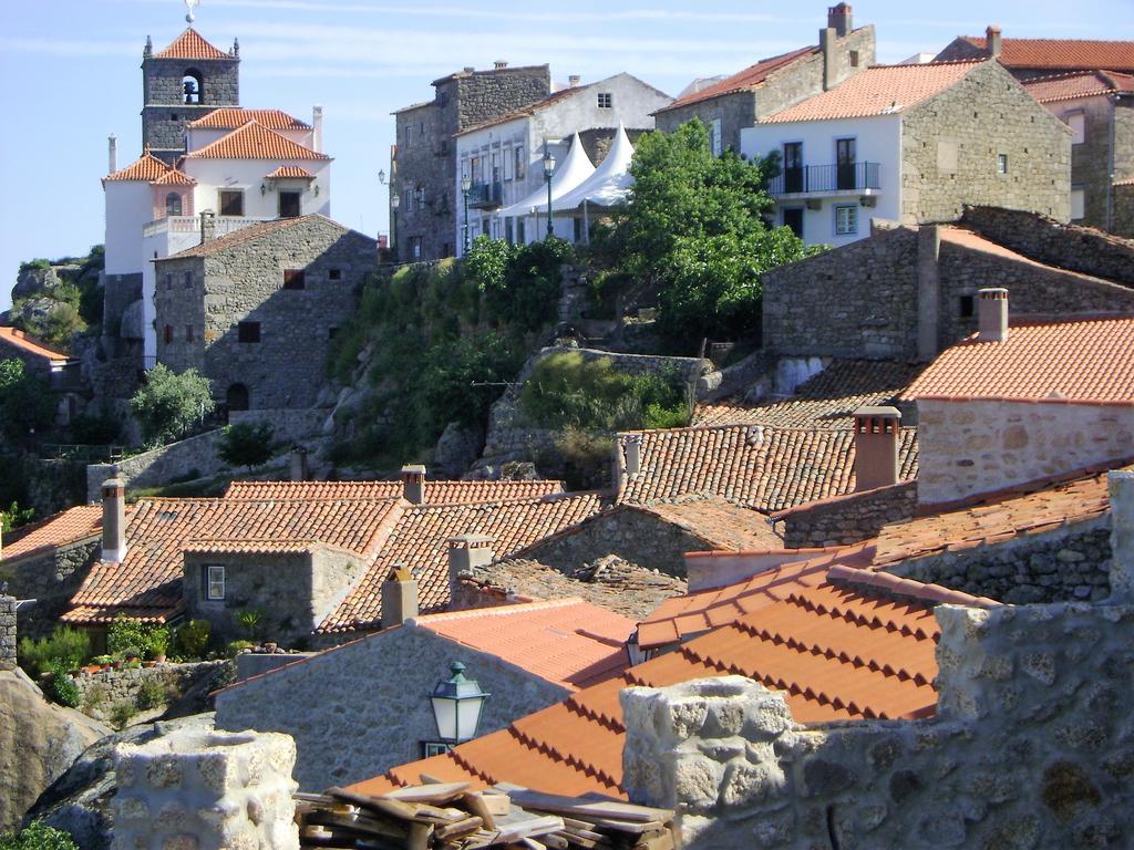 فيلا مونسانتوفي Casa Do Miradouro المظهر الخارجي الصورة