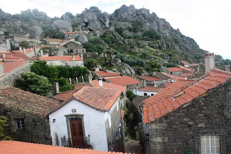 فيلا مونسانتوفي Casa Do Miradouro المظهر الخارجي الصورة